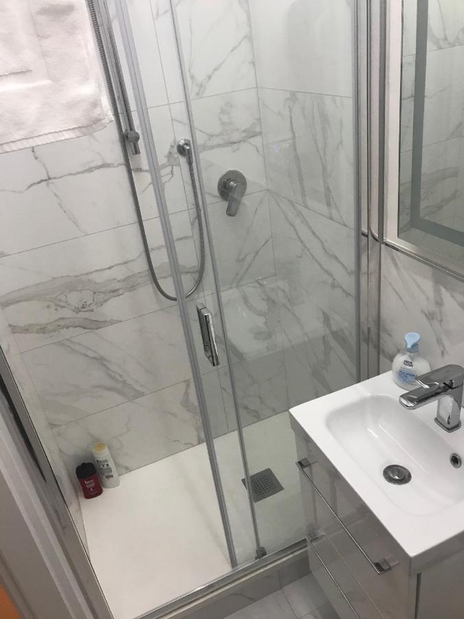 Tra le Torri Bed and Breakfast Bologna Esterno foto
